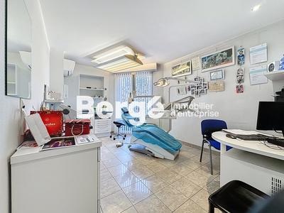 Bureau - 55 m² - 2 pièces