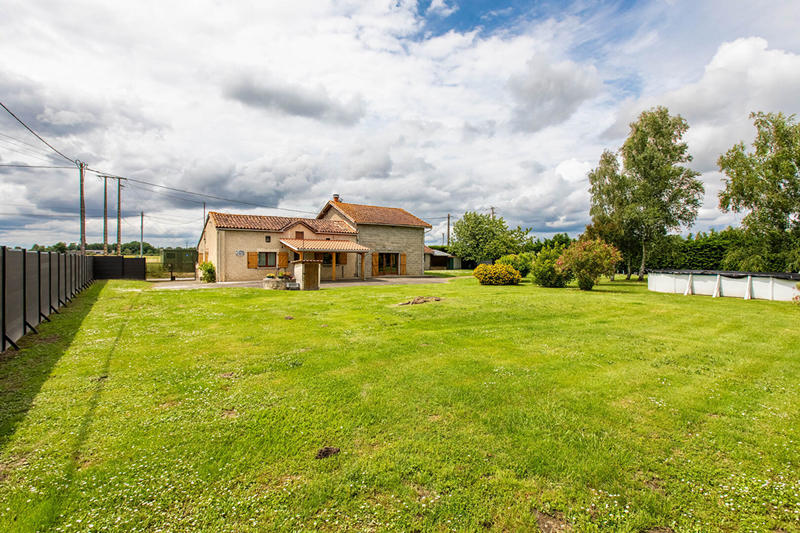 Maison - 179 m² - 7 pièces