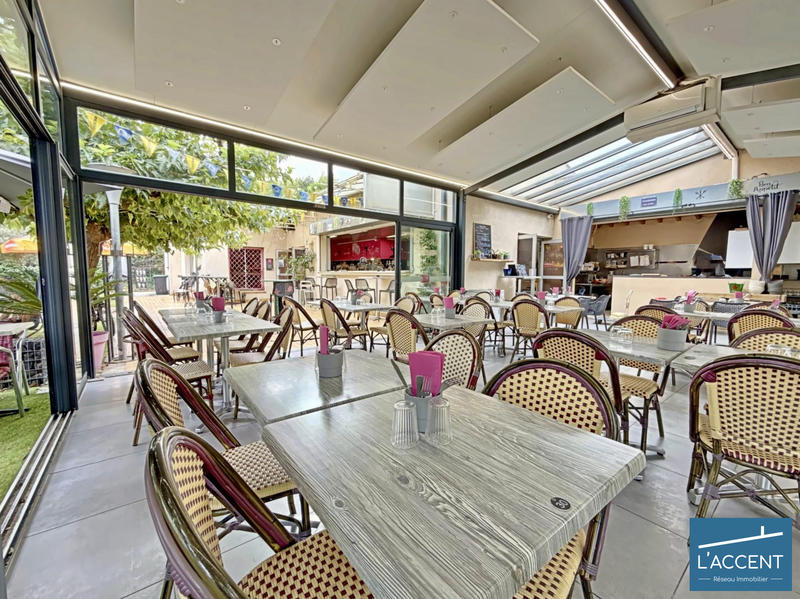 Fonds de commerce - Hôtellerie / Restauration - 261 m²