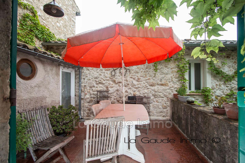 Maison - 137 m² - 5 pièces