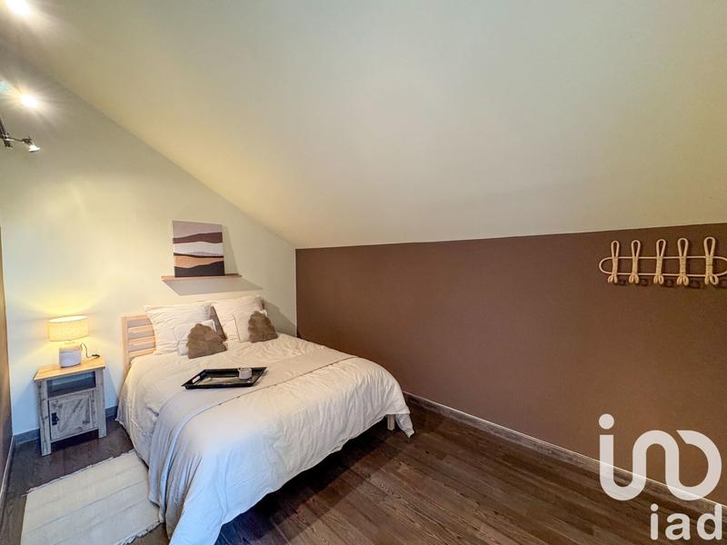 Appartement - 99 m² - 4 pièces