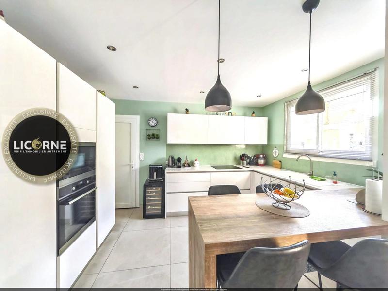 Maison - 140 m² - 6 pièces