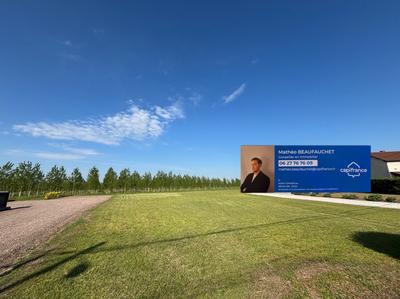 Terrain constructible - 2 121 m²