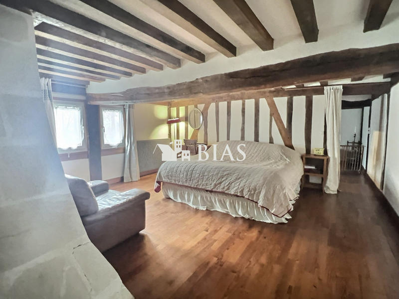 Maison ancienne - 151 m² - 4 pièces