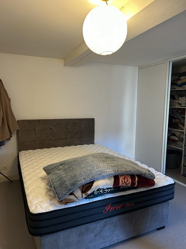 Appartement - 90 m² - 3 pièces