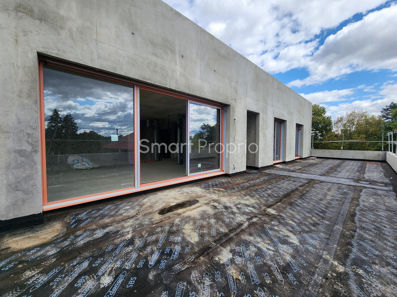 Appartement - 125 m² - 5 pièces