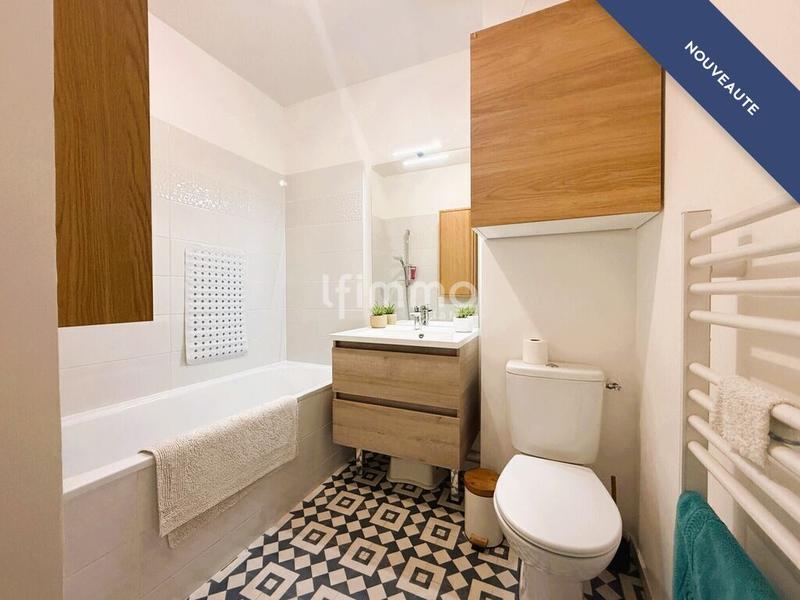 Maison - 102 m² - 6 pièces