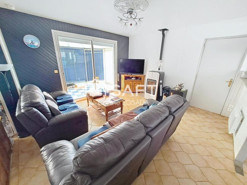 Maison - 158 m² - 8 pièces