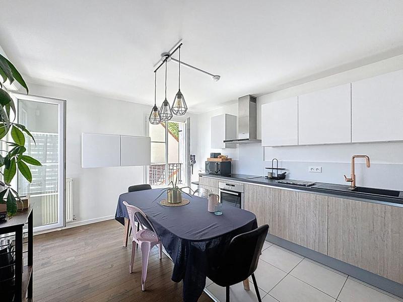 Appartement - 65 m² - 3 pièces