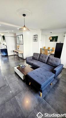 Chambre - 11 m² - 1 pièce