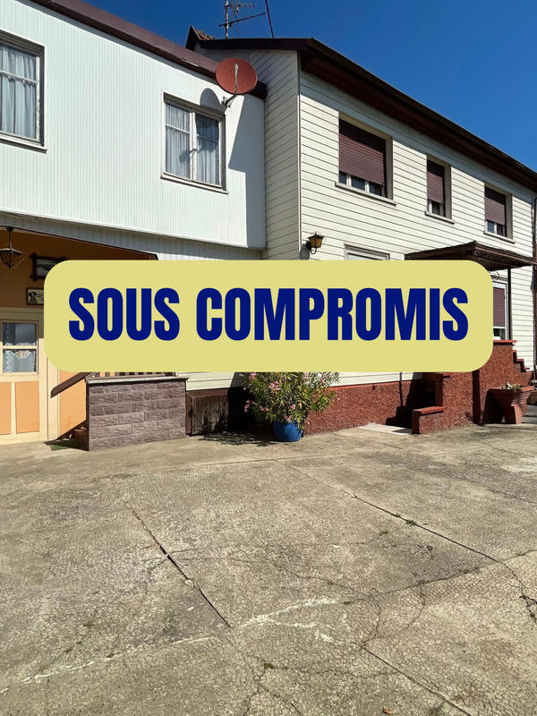 Propriété - 181 m² - 9 pièces