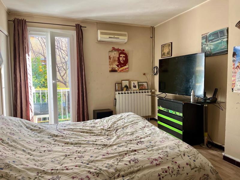 Local commercial - 300 m² - 10 pièces