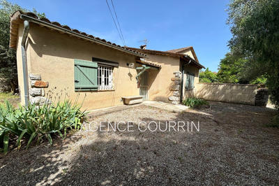 Maison - 138 m² - 4 pièces