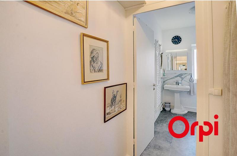 Appartement - 64 m² - 2 pièces