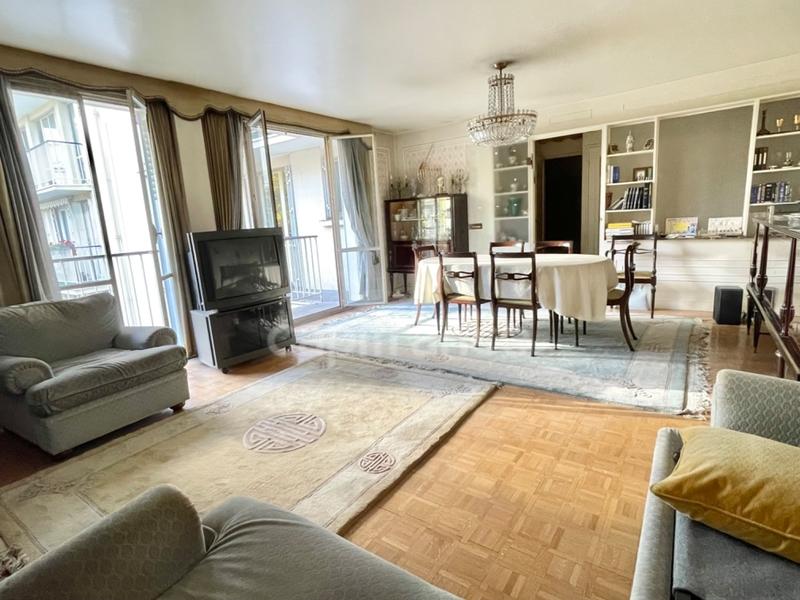 Appartement - 95 m² - 4 pièces