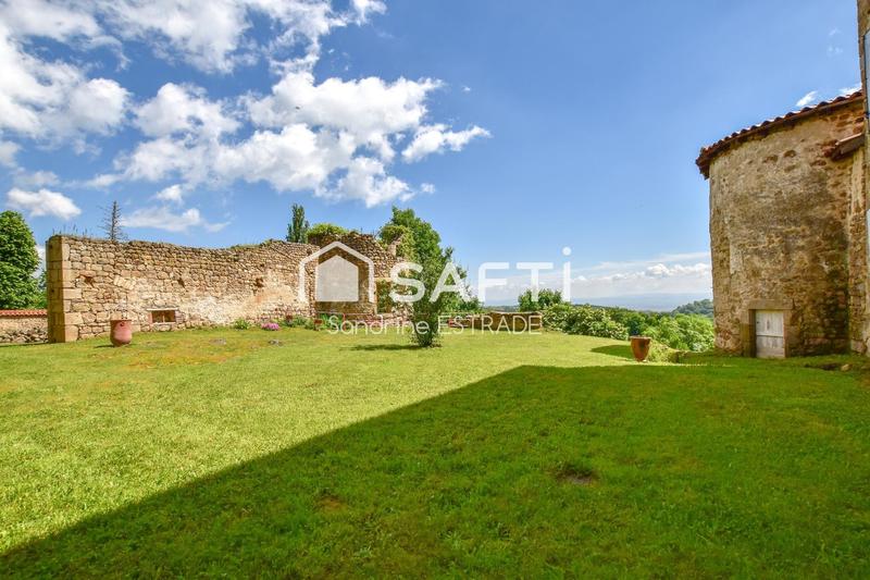 Maison - 296 m² - 7 pièces