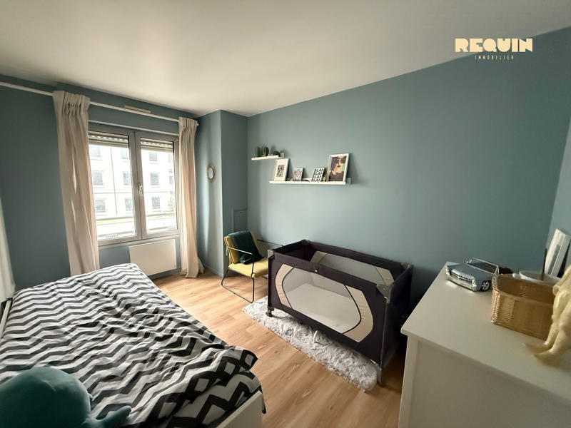 Appartement - 104 m² - 4 pièces