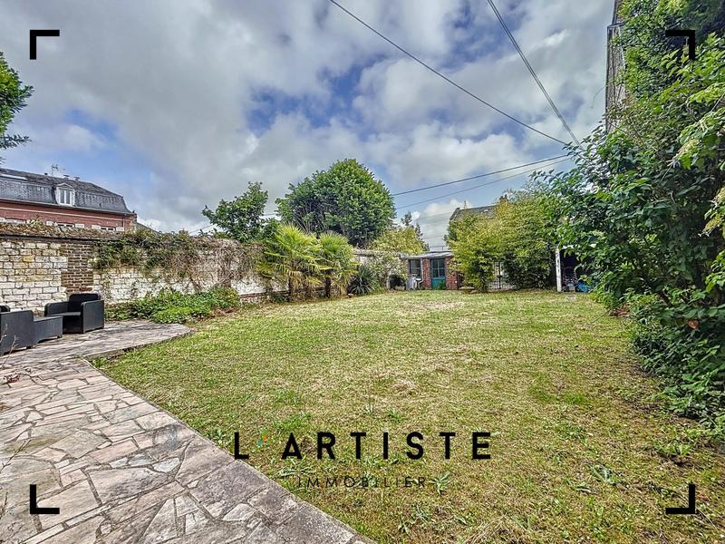 Maison - 152 m² - 6 pièces