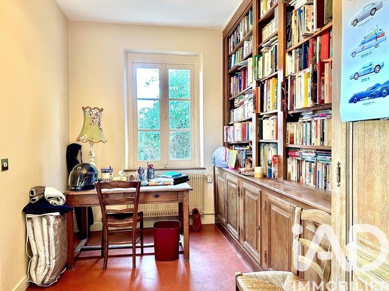 Maison - 165 m² - 8 pièces