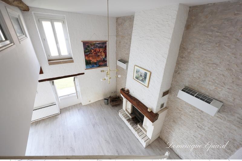 Maison - 305 m² - 13 pièces