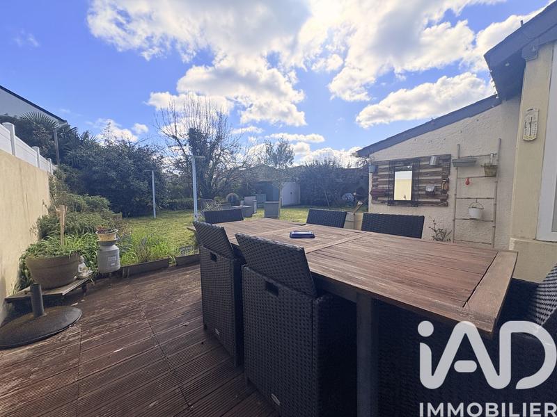 Maison - 99 m² - 4 pièces