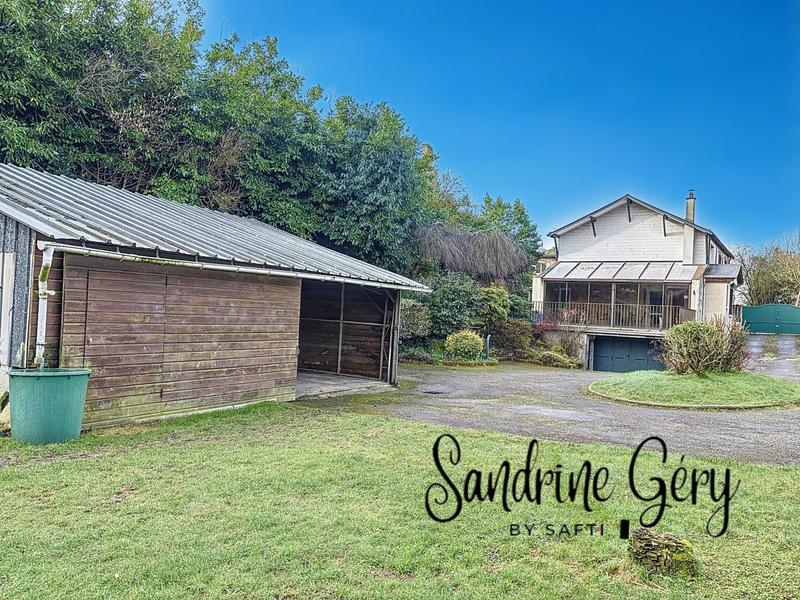 Maison - 173 m² - 8 pièces