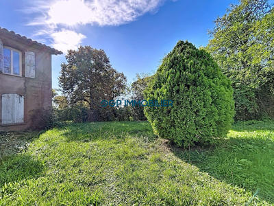 Maison ancienne - 520 m² - 11 pièces