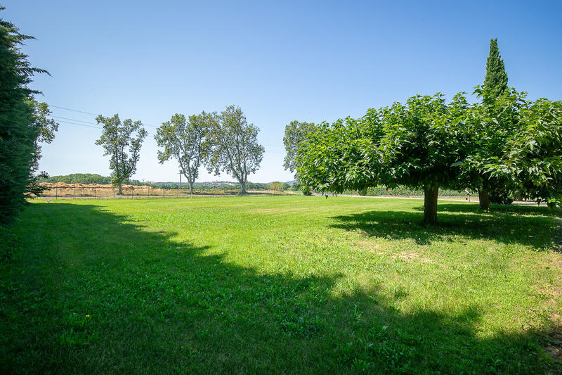 Local commercial - 380 m² - 6 pièces