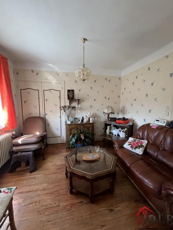 Maison - 80 m² - 5 pièces