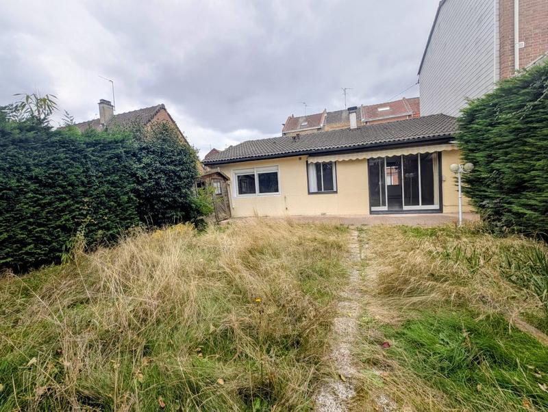 Maison - 83 m² - 4 pièces