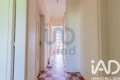 Maison - 93 m² - 5 pièces