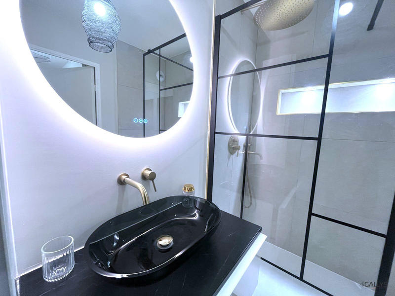 Appartement - 65 m² - 3 pièces