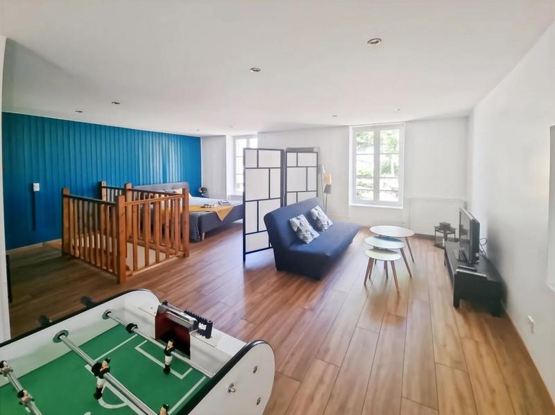 Maison - 207 m² - 7 pièces