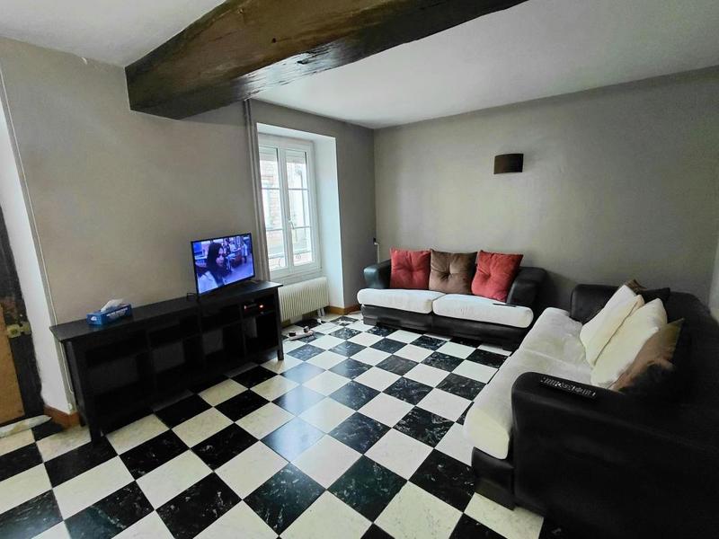 Maison - 80 m² - 4 pièces