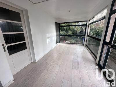 Maison - 83 m² - 5 pièces