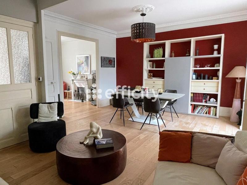 Maison - 155 m² - 7 pièces