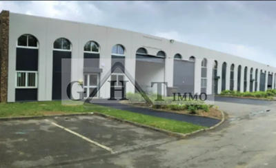 Entrepôt - 1 160 m²