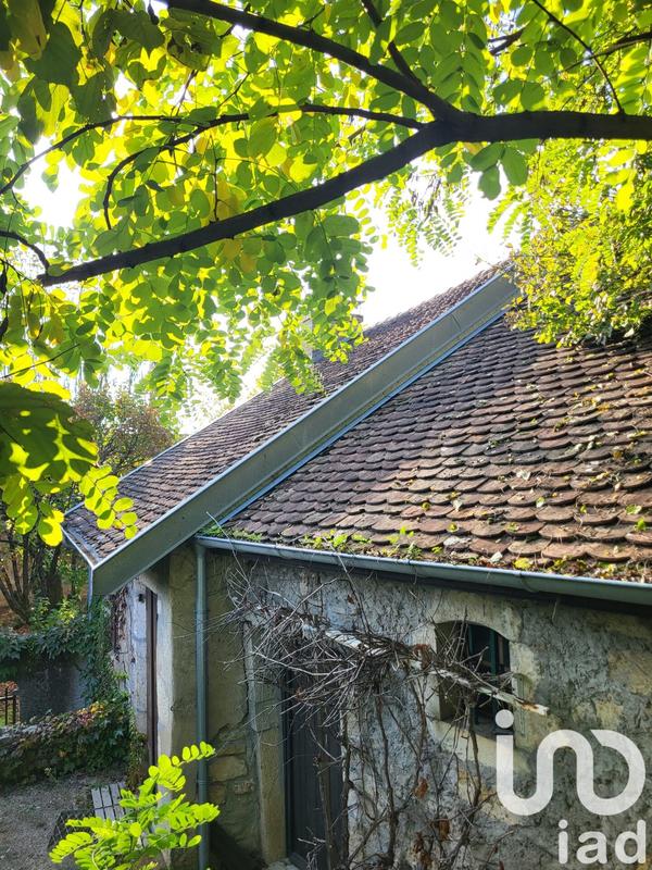 Maison - 250 m² - 8 pièces