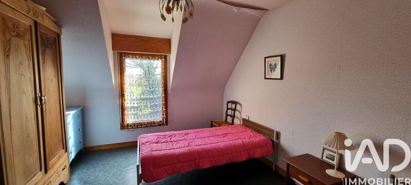 Maison - 140 m² - 8 pièces