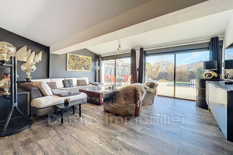 Villa - 146 m² - 4 pièces