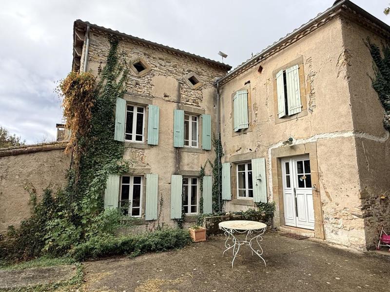 Moulin - 464 m² - 11 pièces