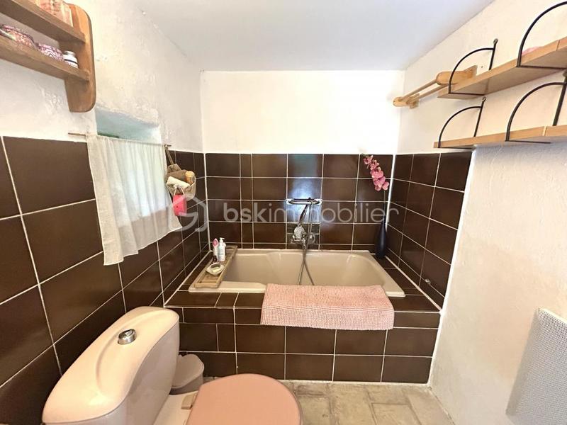 Maison de village - 80 m² - 3 pièces