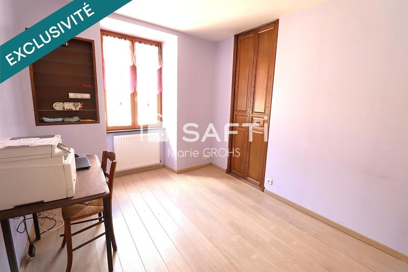 Maison - 200 m² - 8 pièces