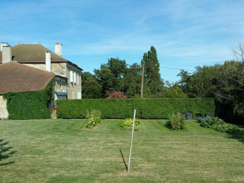 Maison de maîtres - 293 m² - 9 pièces