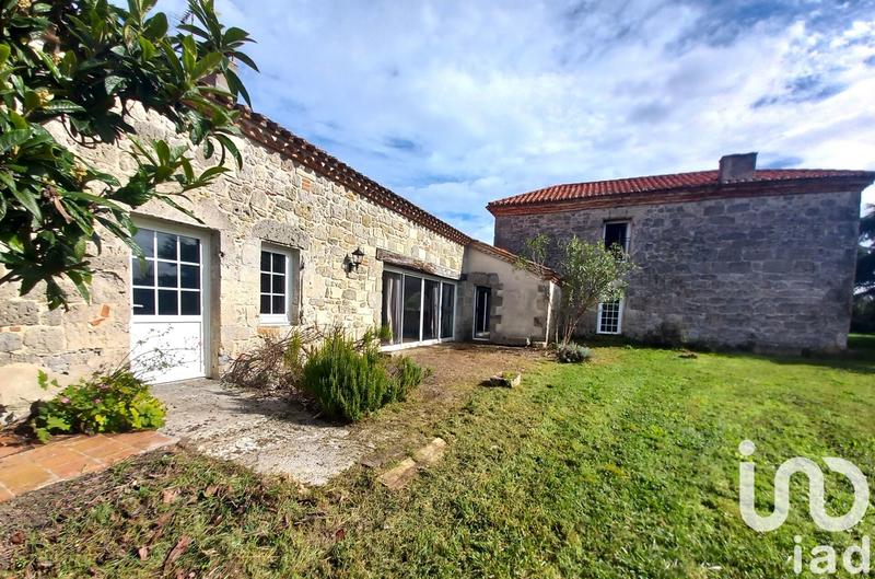 Maison - 344 m² - 10 pièces