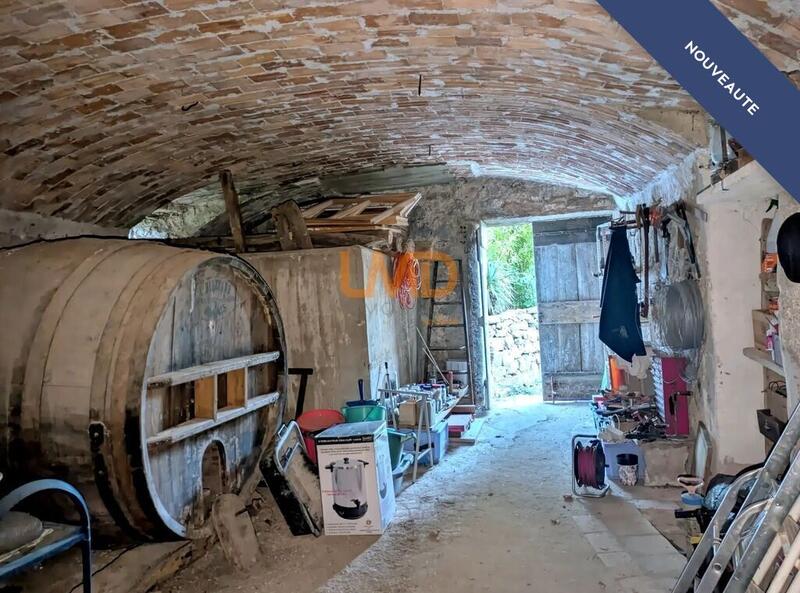 Maison en pierre - 170 m² - 8 pièces