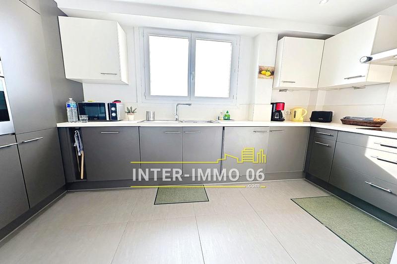 Appartement - 72 m² - 3 pièces