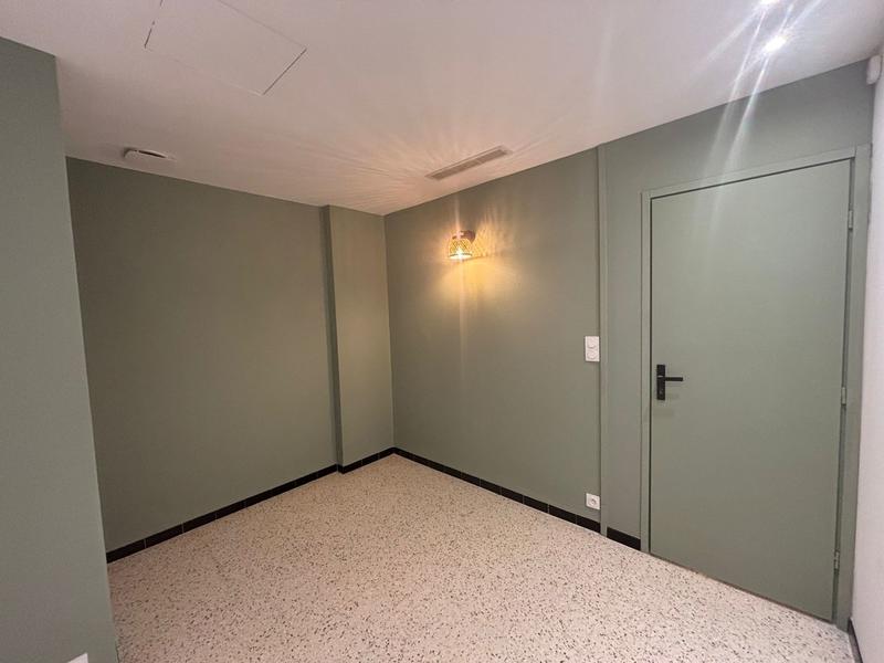 Bureau - 56 m² - 4 pièces