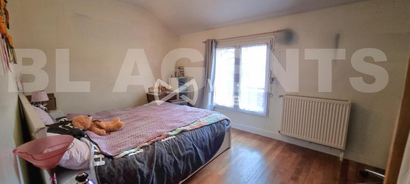 Maison - 176 m² - 7 pièces