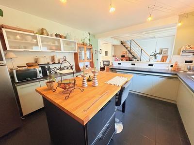 Maison - 156 m² - 7 pièces